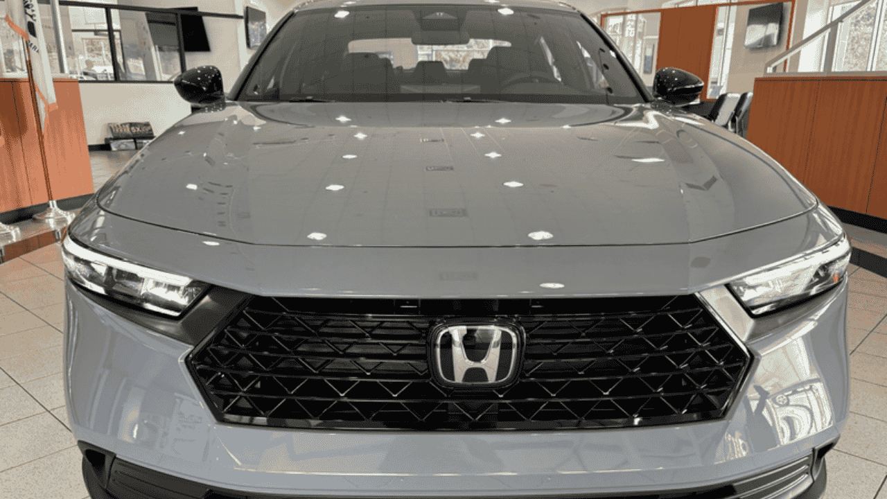 Honda Accord Features and Price