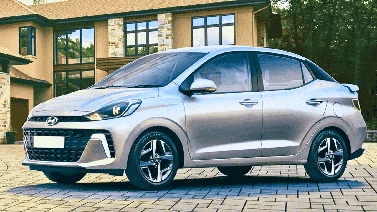 Hyundai AURA S AMT Price and Features